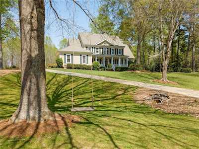 4865 Rosewood Lake Dr Cumming, GA 30040