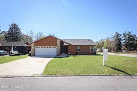 8062 Sable Woods Dr Jacksonville, FL 32244