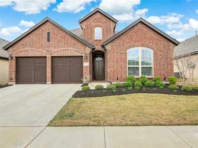 1104 Knoll Street Little Elm, TX 76227
