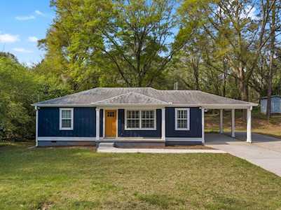 1731 Nathan Ln Austell, GA 30168