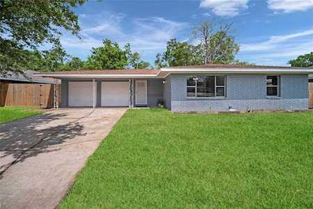 2954 Almeda Plaza Dr Houston, TX 77045