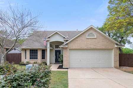 1901 Overland DR Leander, TX 78641