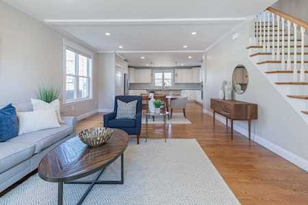19 Meredith Ave Newton, MA 02461