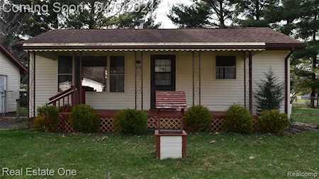 375 Rose Pinckney Vlg, MI 48169