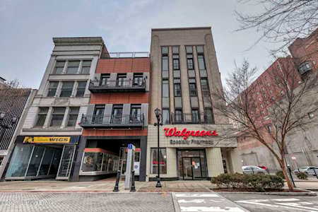 532 S 4Th St #403 Louisville, KY 40202