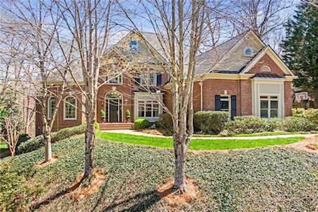 575 Fawn Glen Ct Roswell, GA 30075