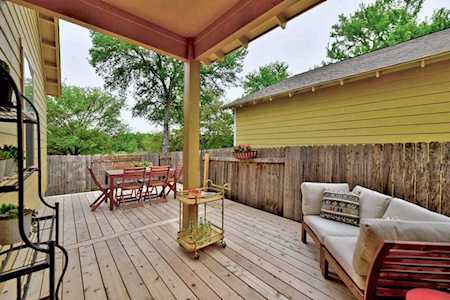 6020 Rutledge LN Austin, TX 78745