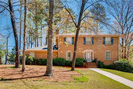 5453 N Peachtree Rd Dunwoody, GA 30338