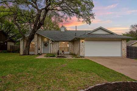 3904 Beaconsdale DR Austin, TX 78727