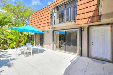 4117 Wimbledon Dr Cooper City, FL 33026