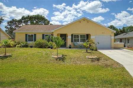 9371 Heartwellville Ave Englewood, FL 34224