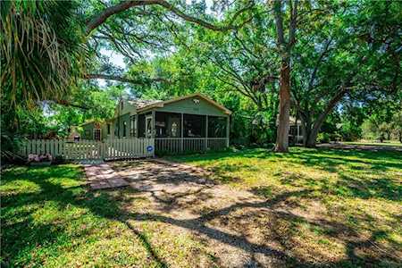 1533 Santa Anna Dr Dunedin, FL 34698