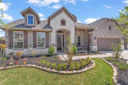 16722 Harbor Falls Dr Cypress, TX 77433