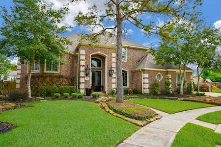 8102 Sun Terrace Ln Houston, TX 77095