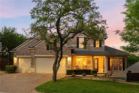 12204 Buvana DR Austin, TX 78739