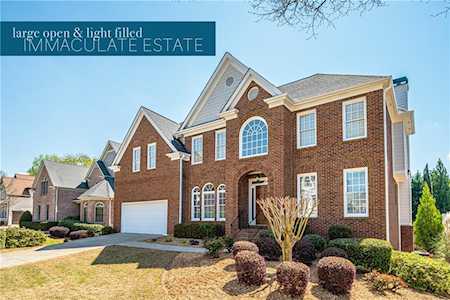 2766 Riderwood Ln NE Marietta, GA 30062