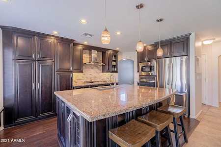 2214 E Wahalla Lane Phoenix, AZ 85024