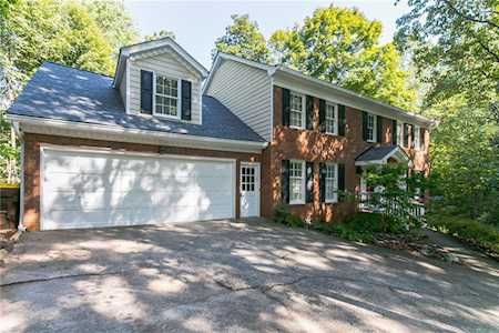 325 Balboa Ct Sandy Springs, GA 30342
