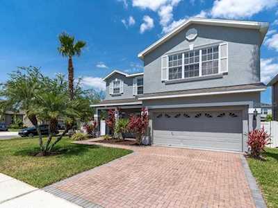 8843 Royal Enclave Blvd Tampa, FL 33626