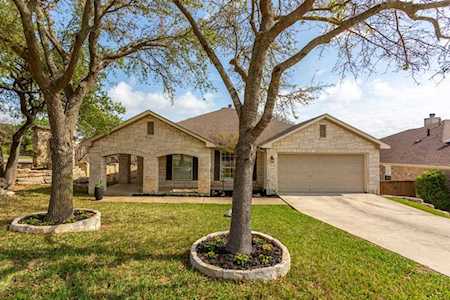 2002 Foothills Leander, TX 78641