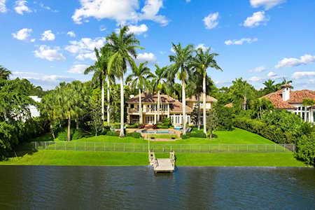 18743 Long Lake Drive Boca Raton, FL 33496