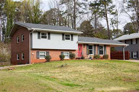 3932 Oberlin Ct Tucker, GA 30084