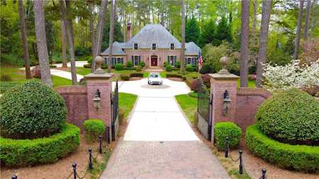 6250 Riverside Dr Sandy Springs, GA 30328