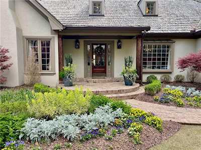 110 River Hollow Ct Johns Creek, GA 30097
