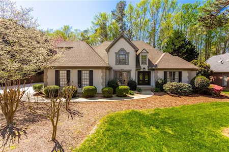 460 Clubfield Dr Roswell, GA 30075
