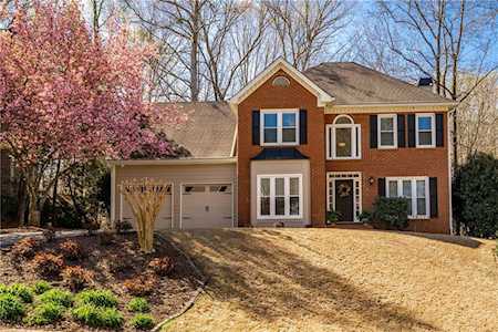 107 Bent Creek Dr Woodstock, GA 30189
