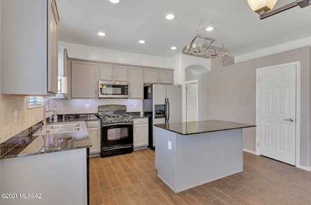 14474 S Camino Tierra Luna Sahuarita, AZ 85629