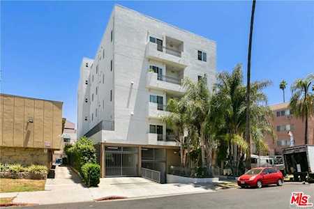926 S Manhattan Place #402 Los Angeles, CA 90019