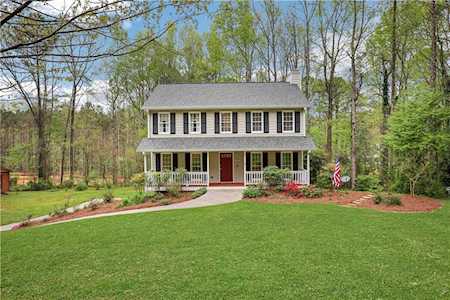 6005 Cherecobb Ln Woodstock, GA 30188