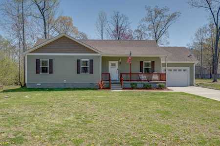 313 Brazzell Ave Dickson, TN 37055