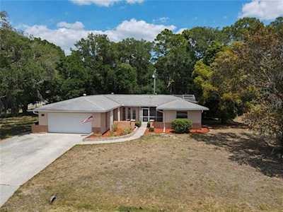 4576 Aladdin Ave North Port, FL 34287