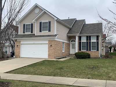 209 Biscayne St Bloomingdale, IL 60108