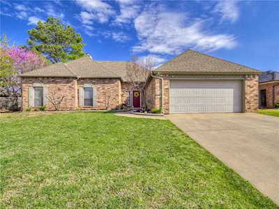 4313 Lyrewood Ln Norman, OK 73072