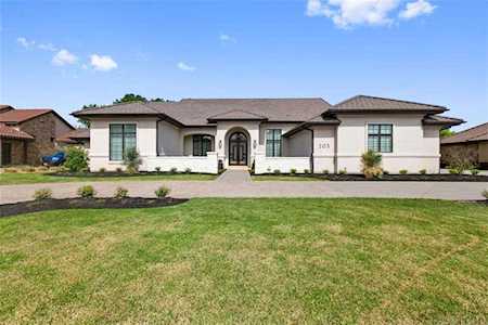 203 Birdstone LN Georgetown, TX 78628