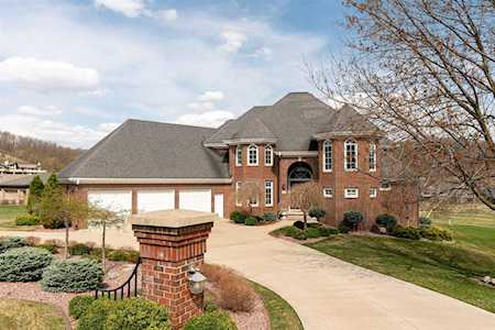602 Country Club Ln Onalaska, WI 54650