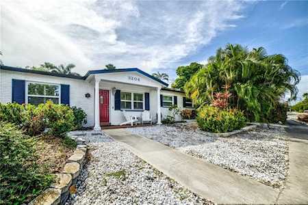 3204 E Maritana Dr St Pete Beach, FL 33706
