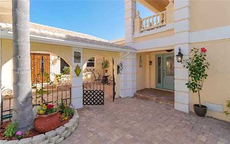 531 77th St Holmes Beach, FL 34217