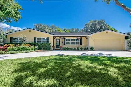 4401 Huntington St NE St Petersburg, FL 33703