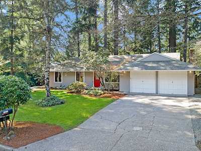 18631 Kristi Way Lake Oswego, OR 97035