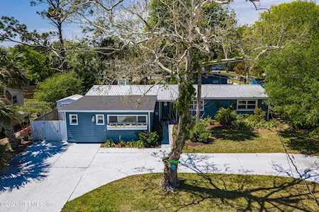 460 Sailfish Dr Atlantic Beach, FL 32233
