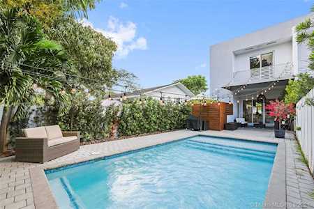3448 SW 23rd St #3448 Miami, FL 33145