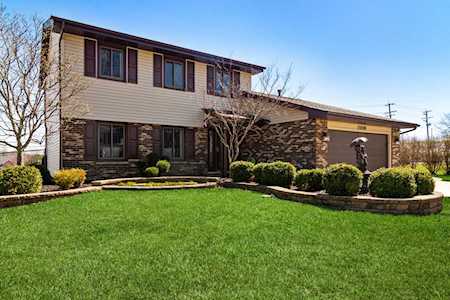 1109 E Point Dr Schaumburg, IL 60193