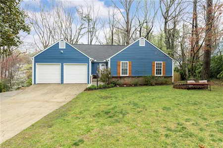 4524 High Grove Ct NW Acworth, GA 30102