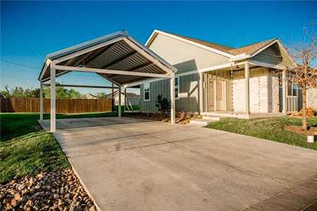 380 Rose DR #A Dripping Springs, TX 78620