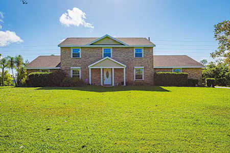 5120 Kirkwood Trail Titusville, FL 32780