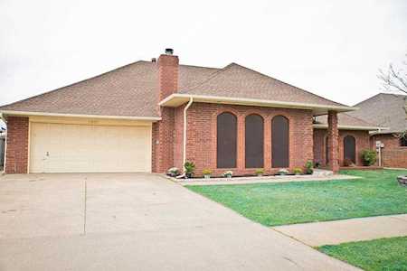 11801 Kingsgate Dr Oklahoma City, OK 73170